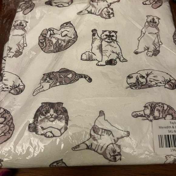 Taylor Swift White Cat Print Tote - Picture 1 of 2